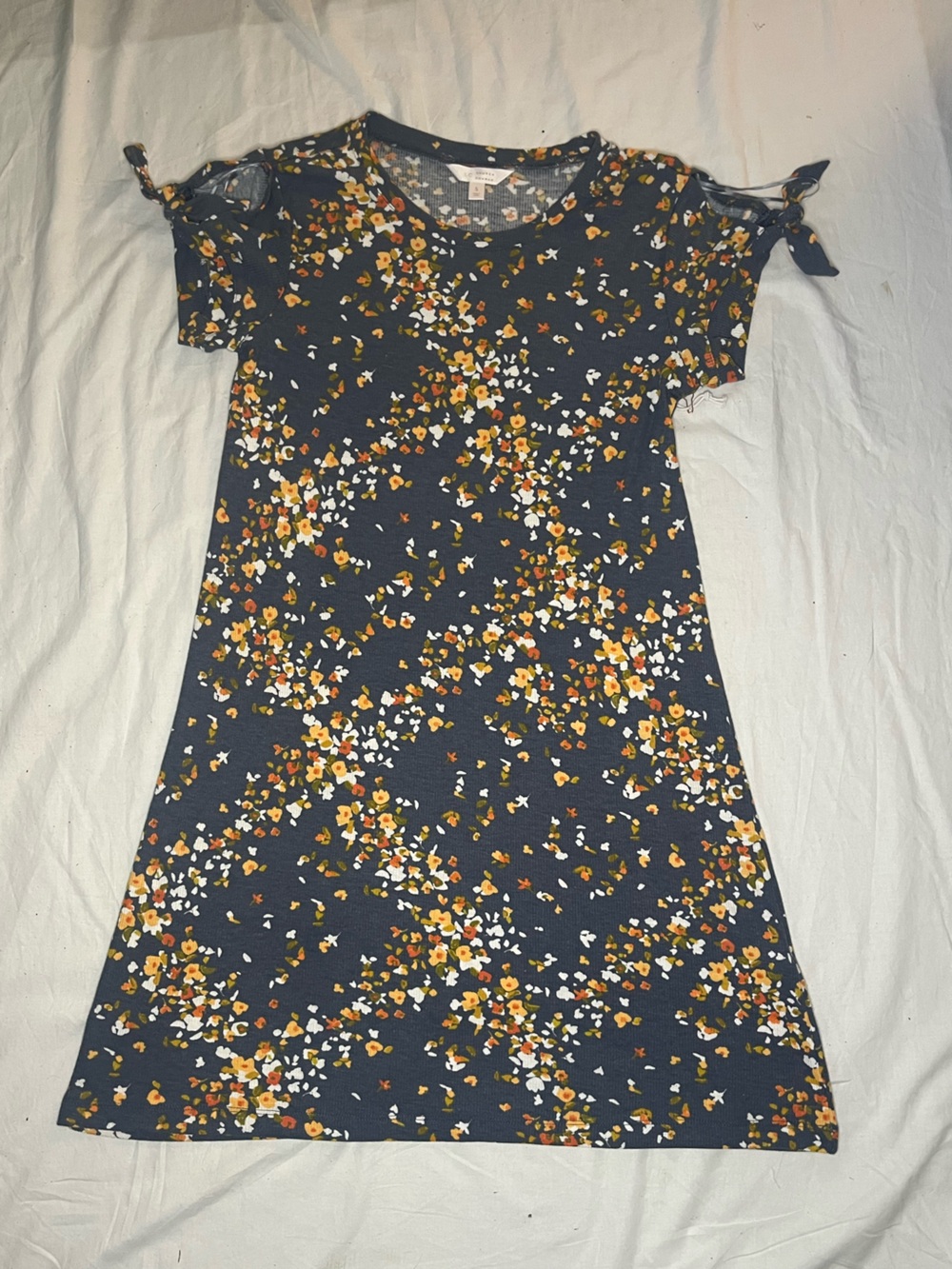 LC Lauren Conrad Navy Floral Women’s Dress Small with Orange and White Blossoms